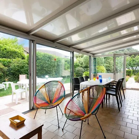 別荘 Bright House With Veranda And Garden *