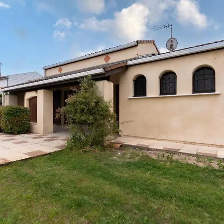 Bright House With Veranda And Garden * ラ・テスト・ド・ビュシュ